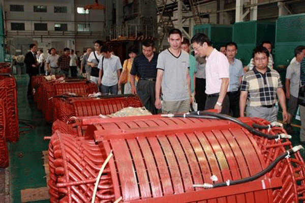 西安泰富西瑪高效節能電機在石油化工企業節能應用。