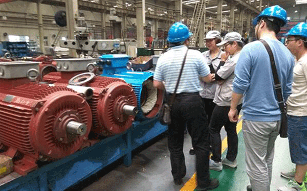 西安泰富西瑪電機開展安全月安全生產大檢查。