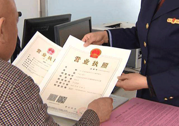 如何保證西安西瑪電機在使用過程中的維護保養(yǎng)。 如何保證西安西瑪電機在使用過程中的維護保養(yǎng)。