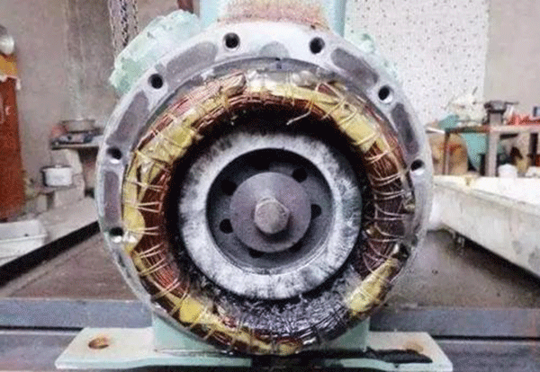 高效節能電機廠家分享電機冒煙的原因。 高效節能電機廠家分享電機冒煙的原因。